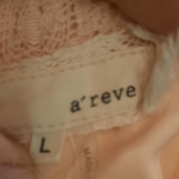 Peach Lace Sundress with ruffled trim & highlow hemline. Size Large - Picture 7 of 8